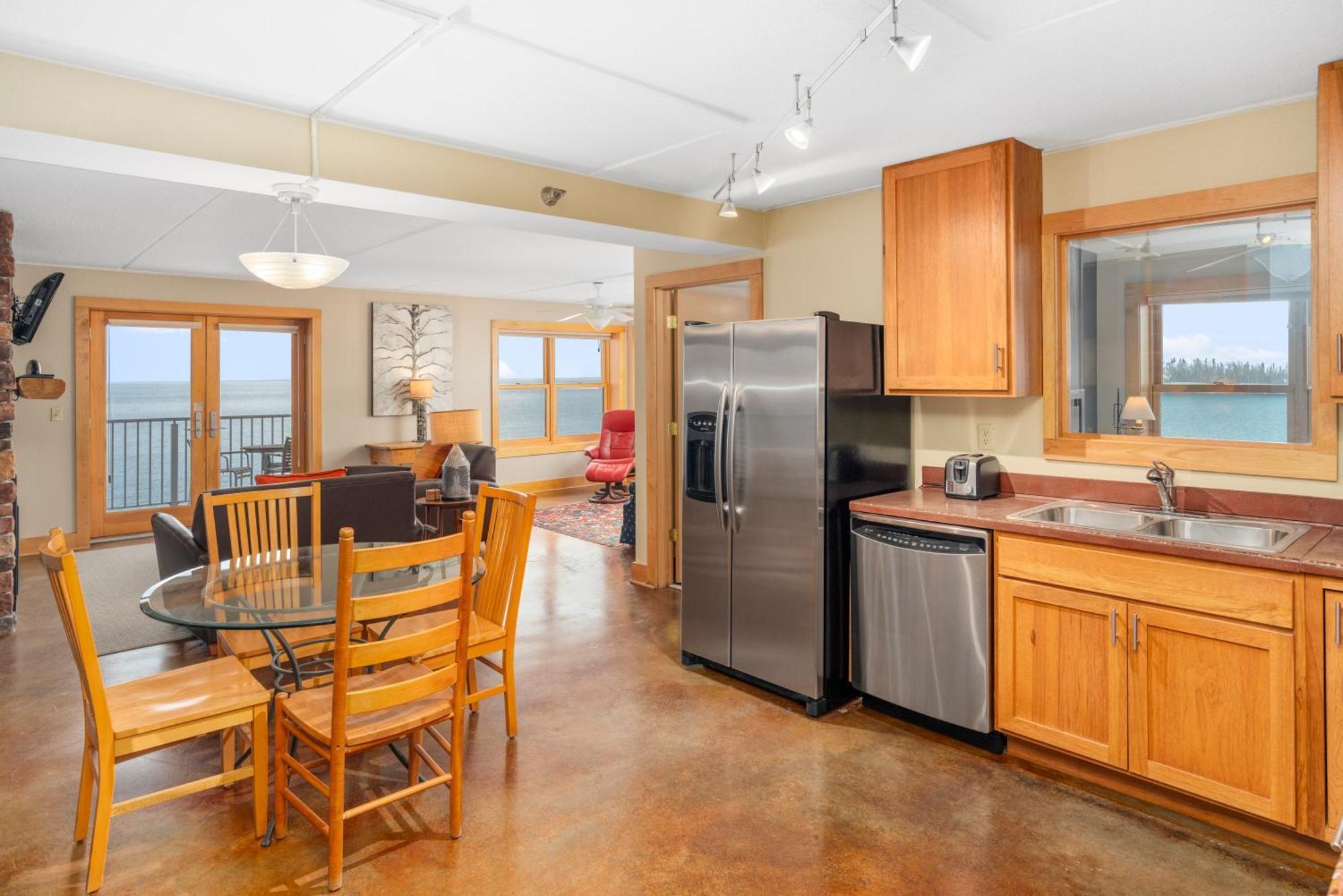 East Bay Suites Grand Marais Luaran gambar