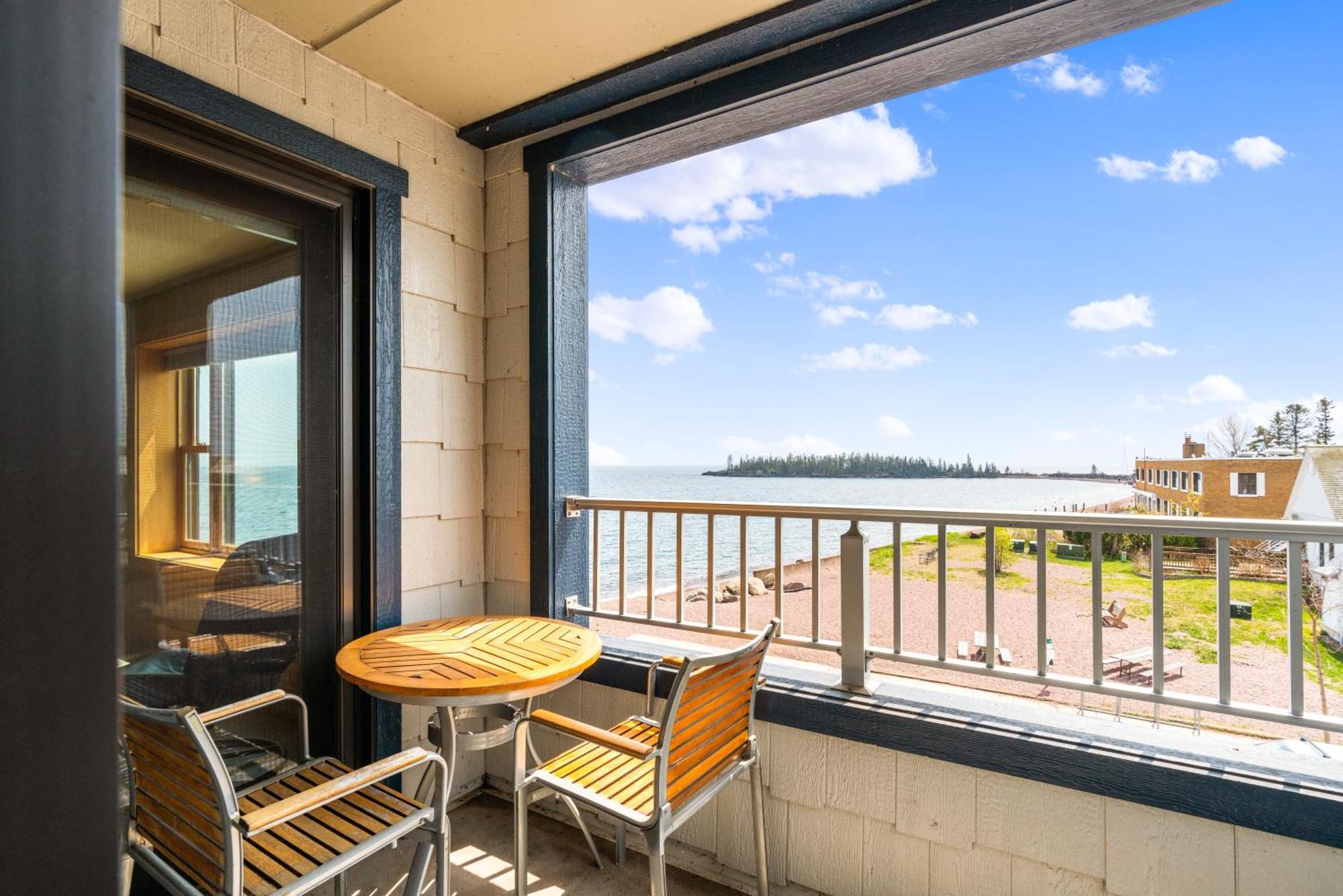 East Bay Suites Grand Marais Luaran gambar