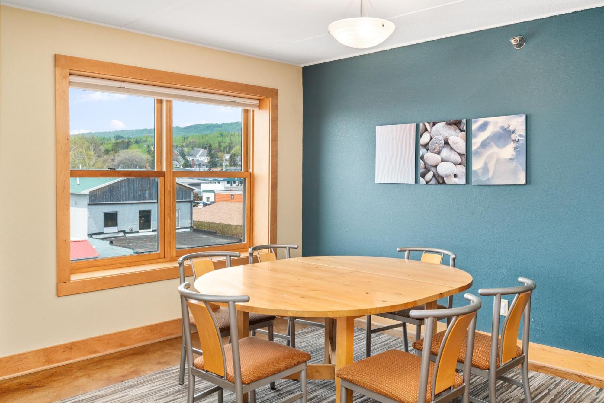 East Bay Suites Grand Marais Luaran gambar