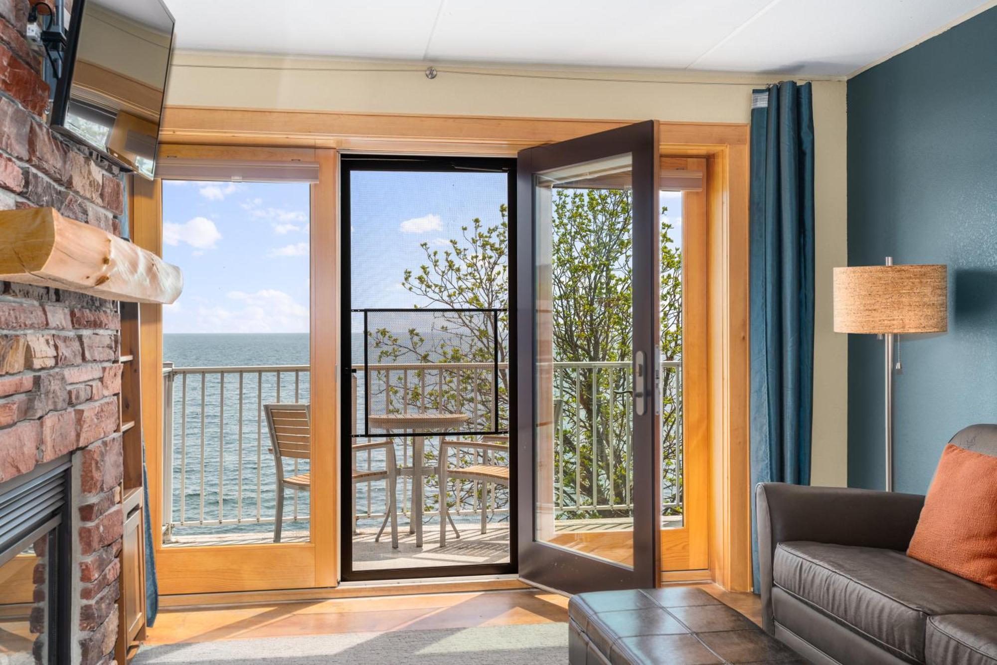 East Bay Suites Grand Marais Luaran gambar