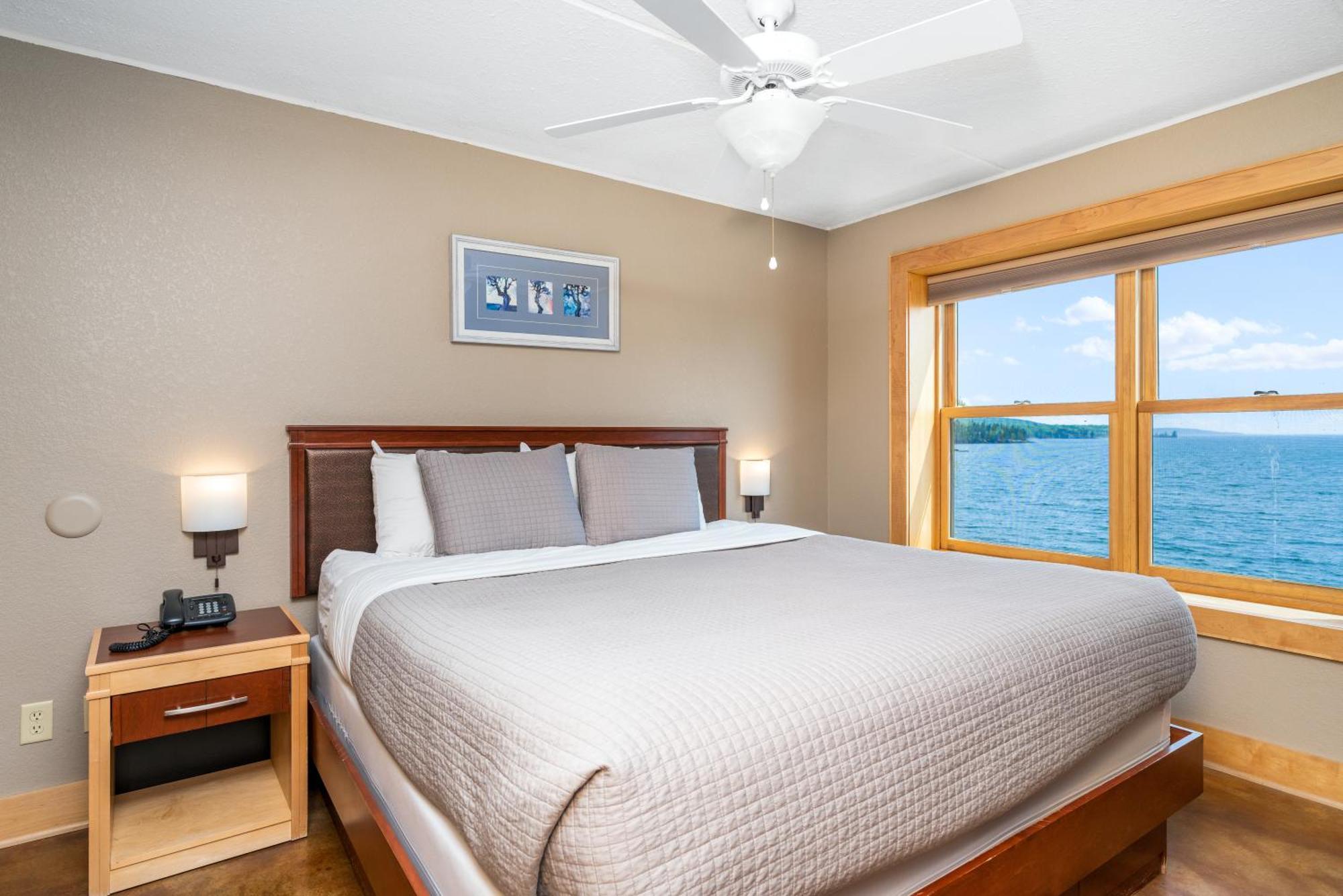 East Bay Suites Grand Marais Luaran gambar